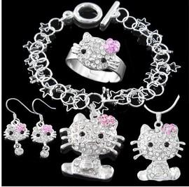 Set bijuterii Hello Kitty - Pret | Preturi Set bijuterii Hello Kitty