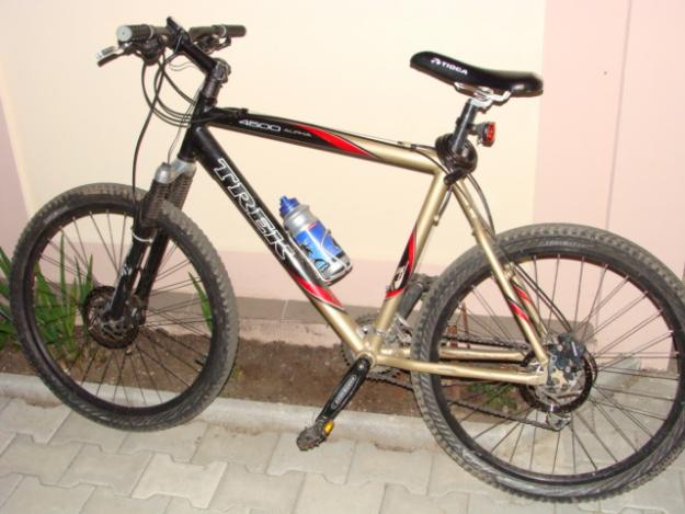 Sideways Tweet Stevenson Bicicleta TREK 4500 Alpha Hardtail - Pret | Preturi Bicicleta TREK 4500  Alpha Hardtail