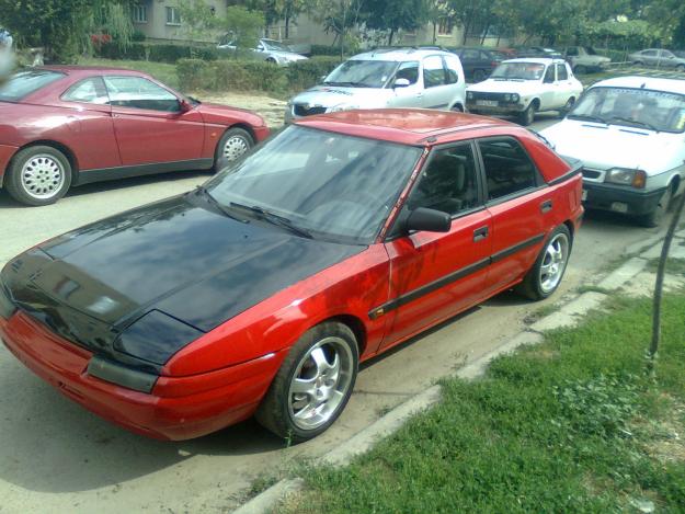Vand Mazda 323F inmatriculata in RO - Pret | Preturi Vand Mazda 323F inmatriculata in RO