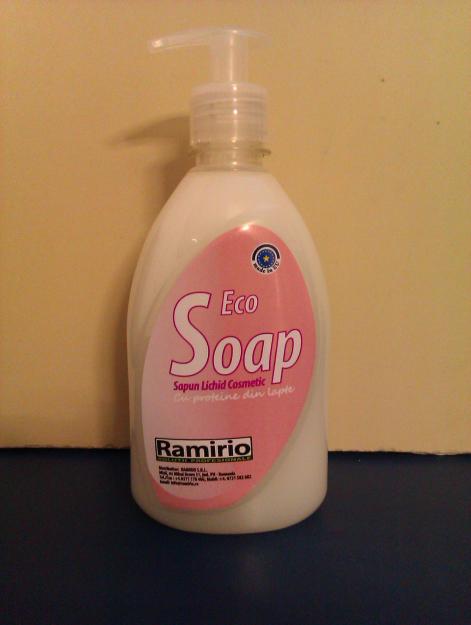 ECO SOAP- Sapun lichid cu proteine din lapte 500Ml - Pret | Preturi ECO SOAP- Sapun lichid cu proteine din lapte 500Ml