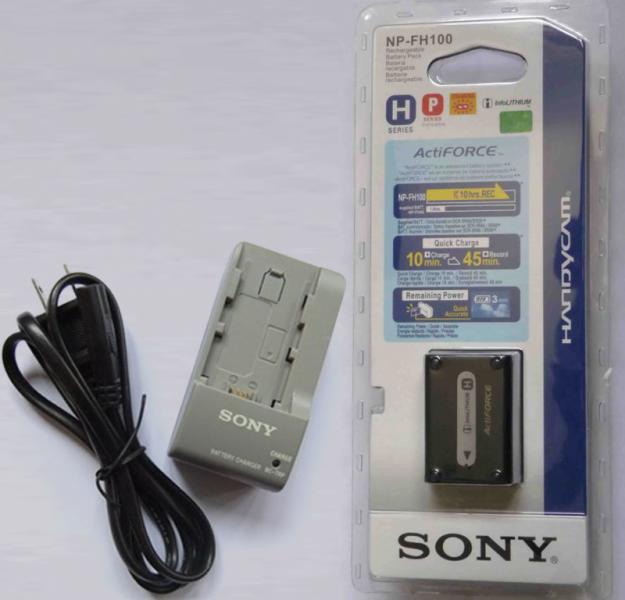 Vand Acumulator SONY NP-FH100 + Incarcator Sony BC-TRP ORIGINAL - Pret | Preturi Vand Acumulator SONY NP-FH100 + Incarcator Sony BC-TRP ORIGINAL