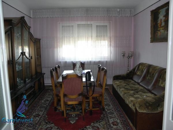 De inchiriat apartament 3 camere,oradea,zona semicentrala - Pret | Preturi De inchiriat apartament 3 camere,oradea,zona semicentrala