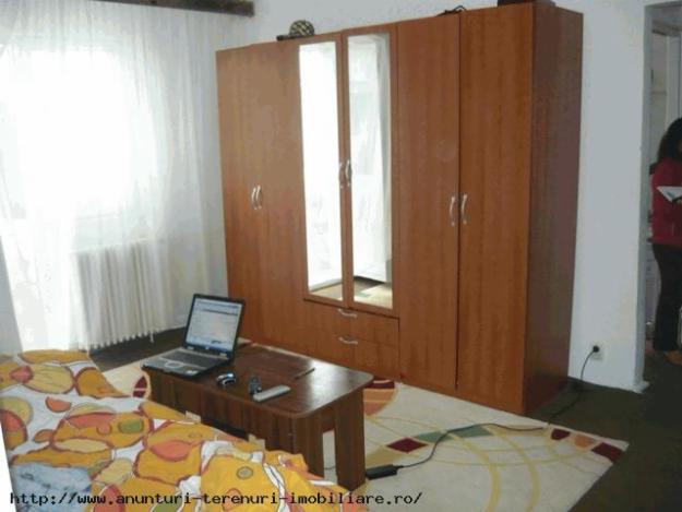 Vand urgent apartament Rasnov 2 camere - Pret | Preturi Vand urgent apartament Rasnov 2 camere