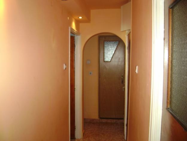 Apartament 3 camere Dristor - Pret | Preturi Apartament 3 camere Dristor