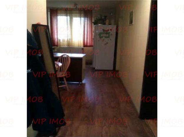 Apartament 3 camere Brasov - Astra - Pret | Preturi Apartament 3 camere Brasov - Astra