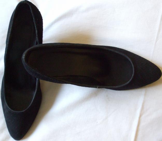 Pantofi eleganţi din piele întoarsă - Pret | Preturi Pantofi eleganţi din piele întoarsă