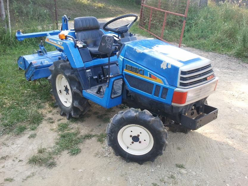 Tractor japonez ISEKI DIESEL 4x4 ideal pt solar,gradina impecabil - Pret | Preturi Tractor japonez ISEKI DIESEL 4x4 ideal pt solar,gradina impecabil