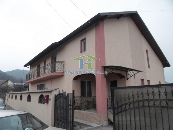 Casa rm. valcea troianu - Pret | Preturi Casa rm. valcea troianu