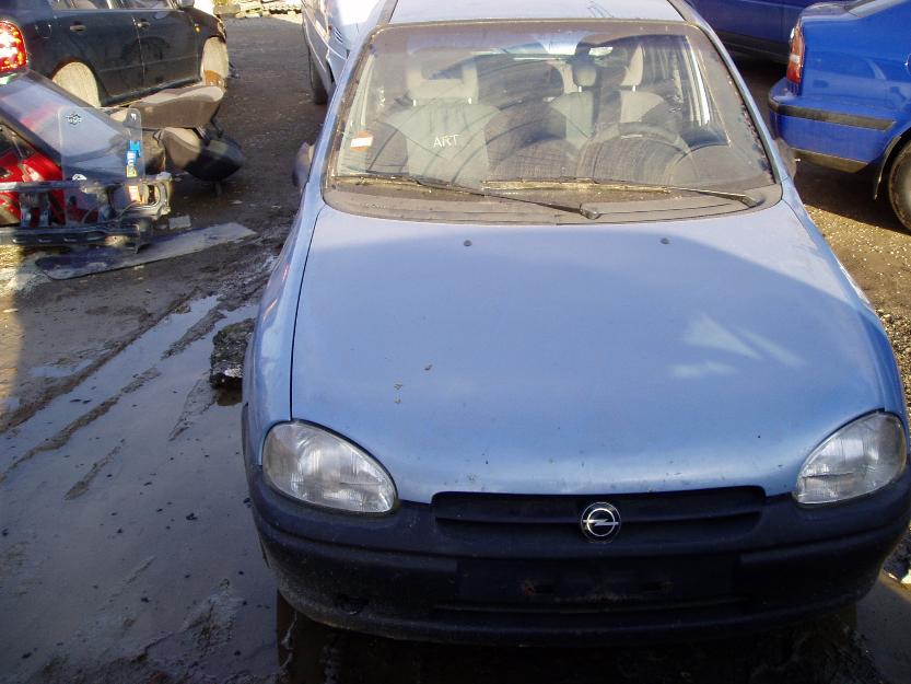 Dezmembrez Opel Corsa B - Pret | Preturi Dezmembrez Opel Corsa B