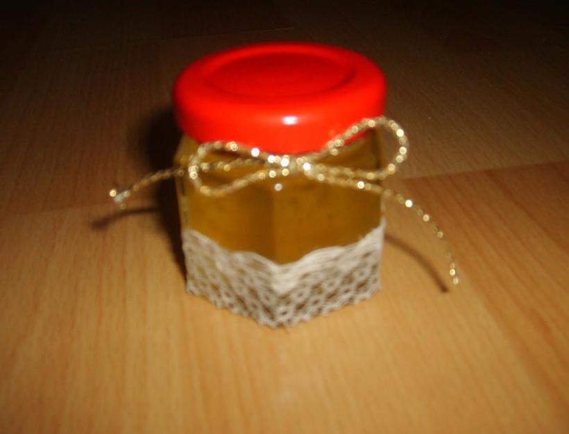 Marturii de nunta - borcanel cu miere - Pret | Preturi Marturii de nunta - borcanel cu miere