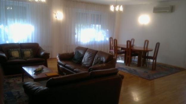 Calea Floreasca, 4 camere decomandat de inchiriat - Pret | Preturi Calea Floreasca, 4 camere decomandat de inchiriat