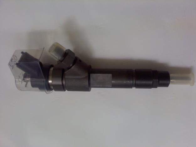 IVECO DAILY vand 1 injector Bosch nou,4 seturi placute noi,un far dreapta aproape nou - Pret | Preturi IVECO DAILY vand 1 injector Bosch nou,4 seturi placute noi,un far dreapta aproape nou