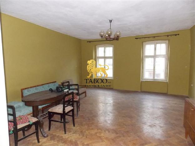 Apartament 3 camere de vanzare in Sibiu zona Mitropoliei - Pret | Preturi Apartament 3 camere de vanzare in Sibiu zona Mitropoliei