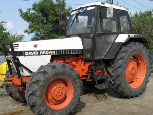 VIND TRACTOR DEVID BROWN 4X4 - Pret | Preturi VIND TRACTOR DEVID BROWN 4X4