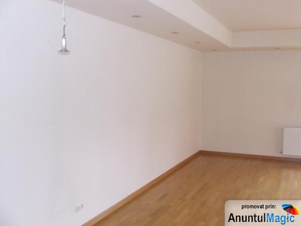 Apartament 4 camere Piata Victoriei, 2007 - Pret | Preturi Apartament 4 camere Piata Victoriei, 2007