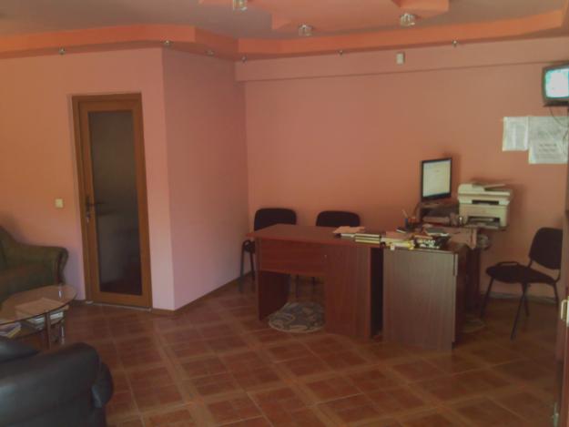 Vand spatiu comercial - Pret | Preturi Vand spatiu comercial