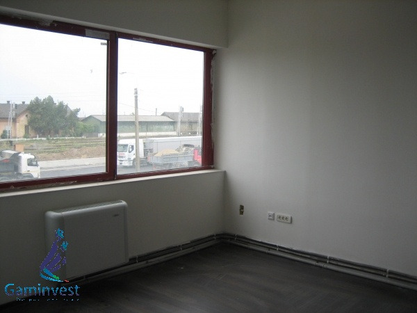 Vand apartament la casa in Oradea , zona centrala - Pret | Preturi Vand apartament la casa in Oradea , zona centrala