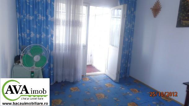 Vand apartament cu 3 camere in Narcisa, la etajul 4 - Pret | Preturi Vand apartament cu 3 camere in Narcisa, la etajul 4