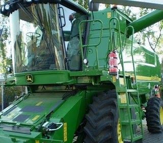 Combina John Deere 9780I CTS de vanzare second hand vanzari combine leasing - Pret | Preturi Combina John Deere 9780I CTS de vanzare second hand vanzari combine leasing