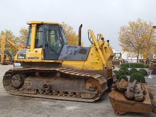 Buldozer Komatsu D 65 PX-12 de vanzare second hand vanzari buldozere leasing - Pret | Preturi Buldozer Komatsu D 65 PX-12 de vanzare second hand vanzari buldozere leasing