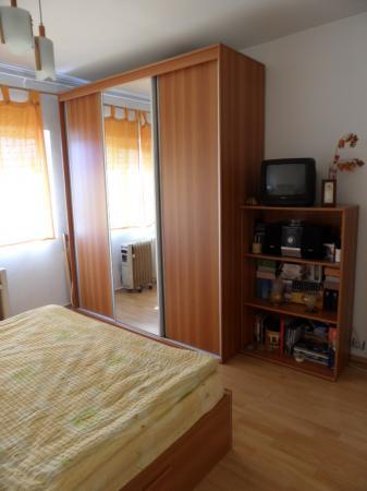 2 camere,Colentina Mc`Donalds,decomandat mobilat si utilat - Pret | Preturi 2 camere,Colentina Mc`Donalds,decomandat mobilat si utilat