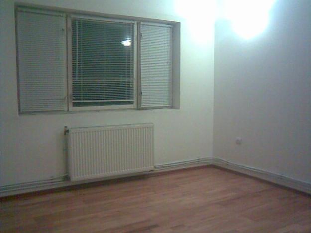 Onesti, apartament 2 camere, zona republicii, et. 1, 19500 euro. - Pret | Preturi Onesti, apartament 2 camere, zona republicii, et. 1, 19500 euro.