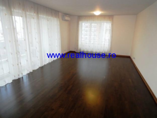 Inchiriere apartament 3 camere in complexul rezidentia Mall Vitan 