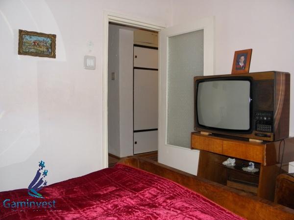 Apartament 3 camere de vanzare in Oradea - Pret | Preturi Apartament 3 camere de vanzare in Oradea