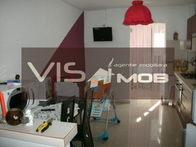 Vand apartament cu 3 camere in Onesti - Pret | Preturi Vand apartament cu 3 camere in Onesti