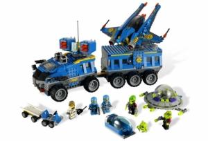 LEGO Earth Defense HQ (7066) - Pret | Preturi LEGO Earth Defense HQ (7066)