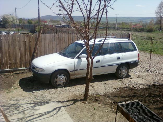 vand opel astra brec - Pret | Preturi vand opel astra brec