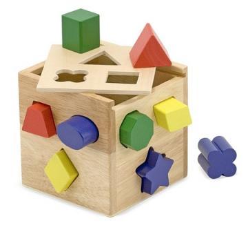 Melissa Doug jucarie educativa tip cub din lemn cu forme de sortat - Pret | Preturi Melissa Doug jucarie educativa tip cub din lemn cu forme de sortat