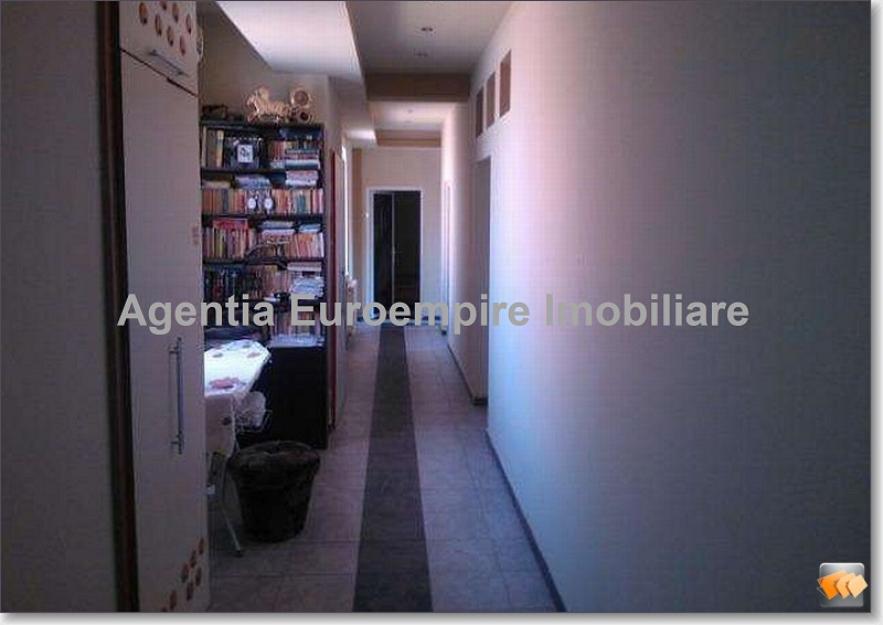 Apartament 4 camere Constanta zona Tomis 2 - Pret | Preturi Apartament 4 camere Constanta zona Tomis 2