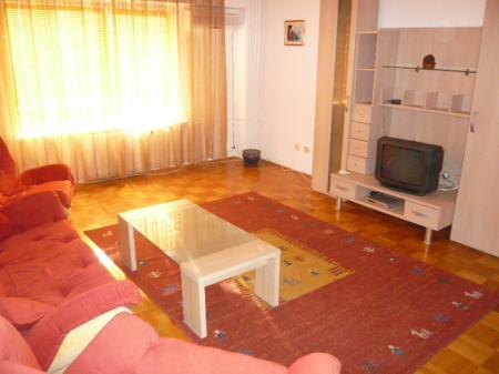 UNIRII - TRIBUNAL, oferta inchiriere apartament 3 camere - Pret | Preturi UNIRII - TRIBUNAL, oferta inchiriere apartament 3 camere