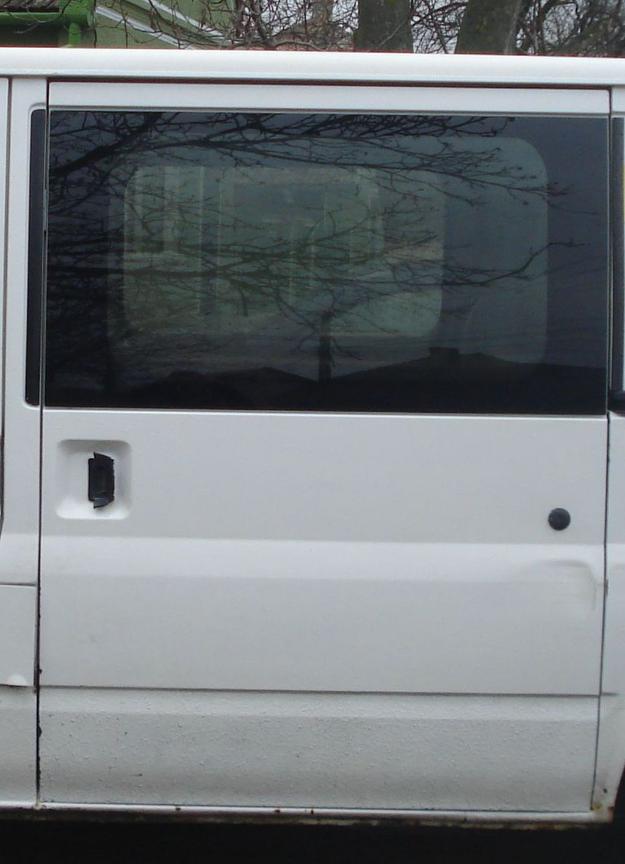 Usa culisanta parte stanga Ford Transit 01.2000 - 05.2006 - Pret | Preturi Usa culisanta parte stanga Ford Transit 01.2000 - 05.2006