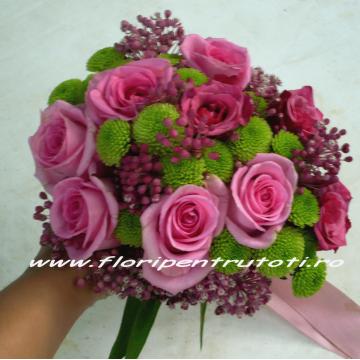 Buchet nunta trandafiri roz si santini verde - Pret | Preturi Buchet nunta trandafiri roz si santini verde