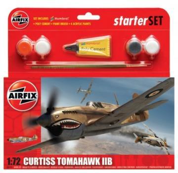 Kit constructie avion Curtiss P-40B Warhawk - Pret | Preturi Kit constructie avion Curtiss P-40B Warhawk