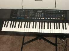 Vand Roland E35 Intelligent Synthesizer - Pret | Preturi Vand Roland E35 Intelligent Synthesizer