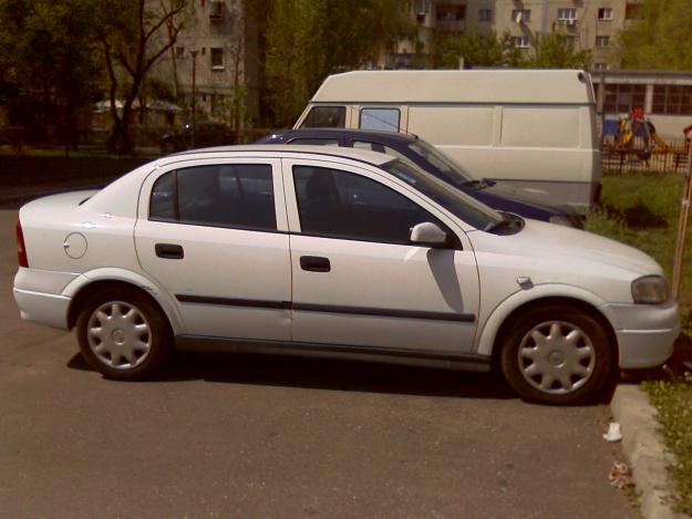 Vand opel astra 2001 impecabil ,diesel,135000km - Pret | Preturi Vand opel astra 2001 impecabil ,diesel,135000km