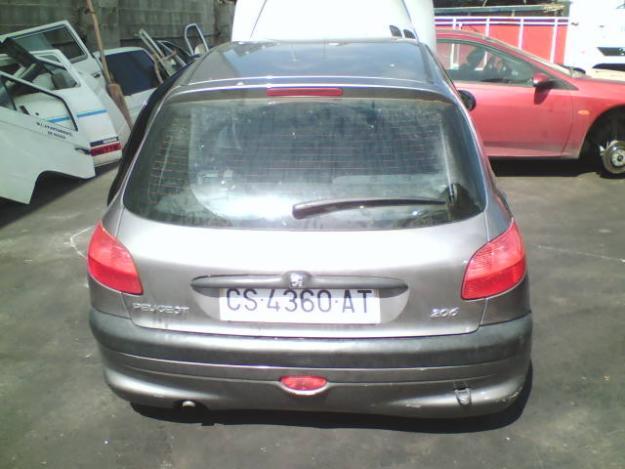 Capota bara fata aripa far Peugeot 206 307 407 607 208 308 - Pret | Preturi Capota bara fata aripa far Peugeot 206 307 407 607 208 308