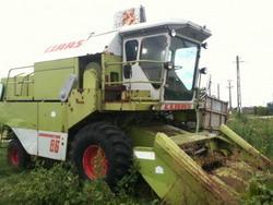 COMBINA CLAAS DOMINATOR 86 DE VANZARE - Pret | Preturi COMBINA CLAAS DOMINATOR 86 DE VANZARE