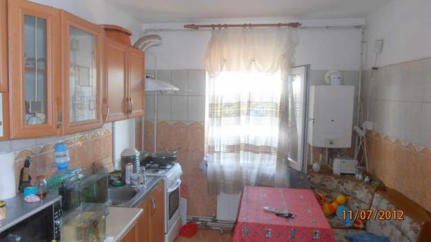 BACAU, VAND APARTAMENT CU 2 CAMERE IN REPUBLICII, FACUT, CU CENTRALA TERMICA - Pret | Preturi BACAU, VAND APARTAMENT CU 2 CAMERE IN REPUBLICII, FACUT, CU CENTRALA TERMICA