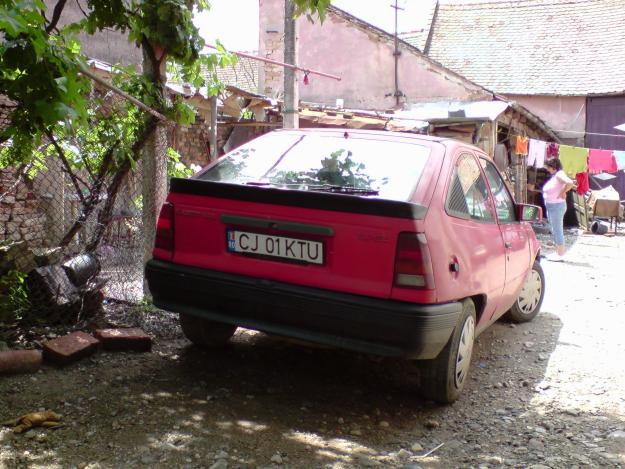 opel kadett 1,4 - Pret | Preturi opel kadett 1,4