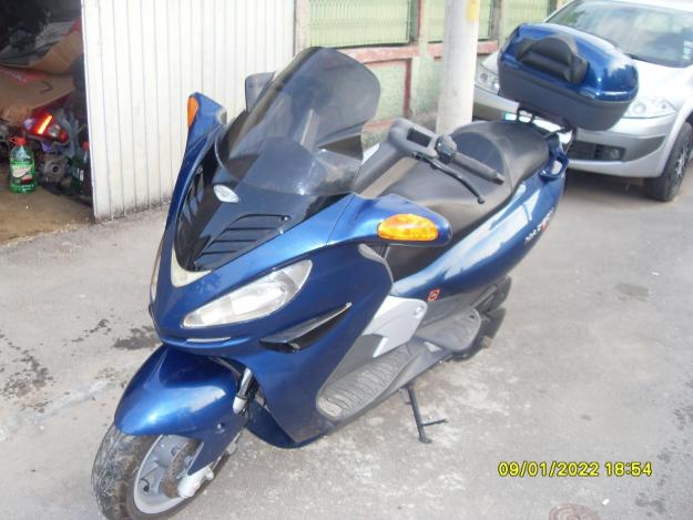 Vand Malaguti Madison T150, 2001 - Pret | Preturi Vand Malaguti Madison T150, 2001