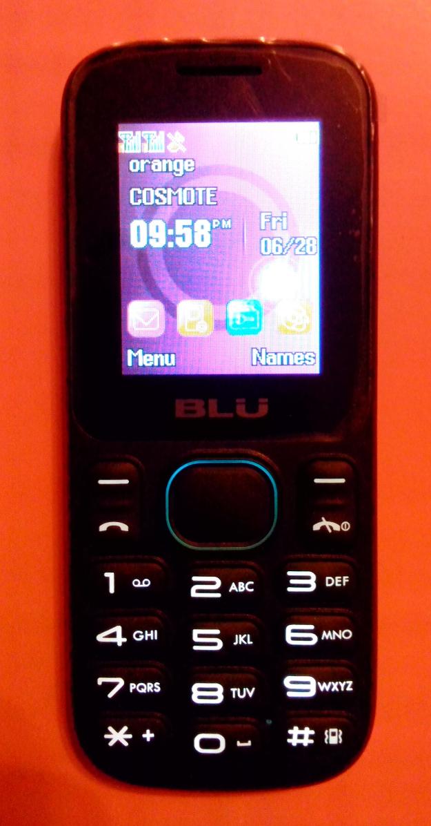 Blu Jenny, Dual Sim calitate americana, NOU, necodat, radio, camera foto, lanterna - 99Ron - Pret | Preturi Blu Jenny, Dual Sim calitate americana, NOU, necodat, radio, camera foto, lanterna - 99Ron