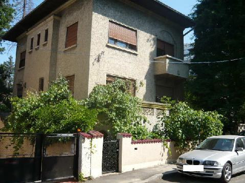 apartament cu 4 camere - Pret | Preturi apartament cu 4 camere