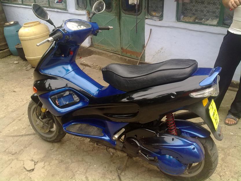 Vand Gilera Runner 180 2T - Pret | Preturi Vand Gilera Runner 180 2T