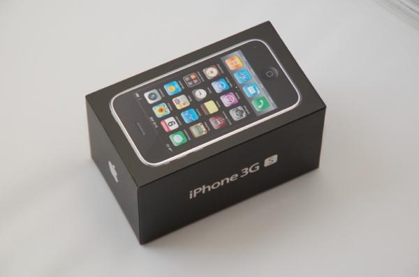 VAND APPLE IPHONE 3GS 32GB NOU NOUT - Pret | Preturi VAND APPLE IPHONE 3GS 32GB NOU NOUT