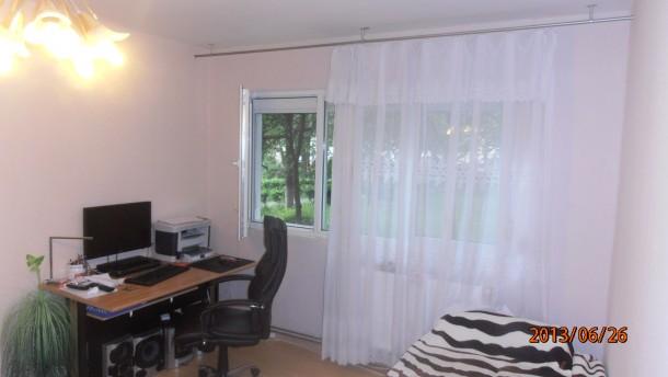 Apartament 2 camere zona 9 Mai - Pret | Preturi Apartament 2 camere zona 9 Mai