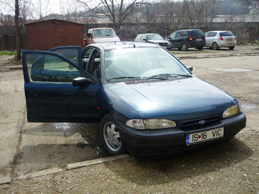 Ford Mondeo Mk1 1996 - Pret | Preturi Ford Mondeo Mk1 1996